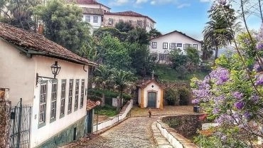 CIDADES COLONIAIS DE MINAS GERAIS,&nbsp; INSTITUTO INHOTIM E BELO HORIZONTE&nbsp;